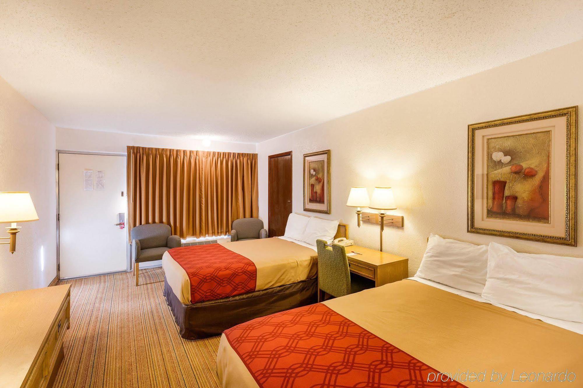 Econo Lodge Airport I-35 North Farmers Branch Zewnętrze zdjęcie